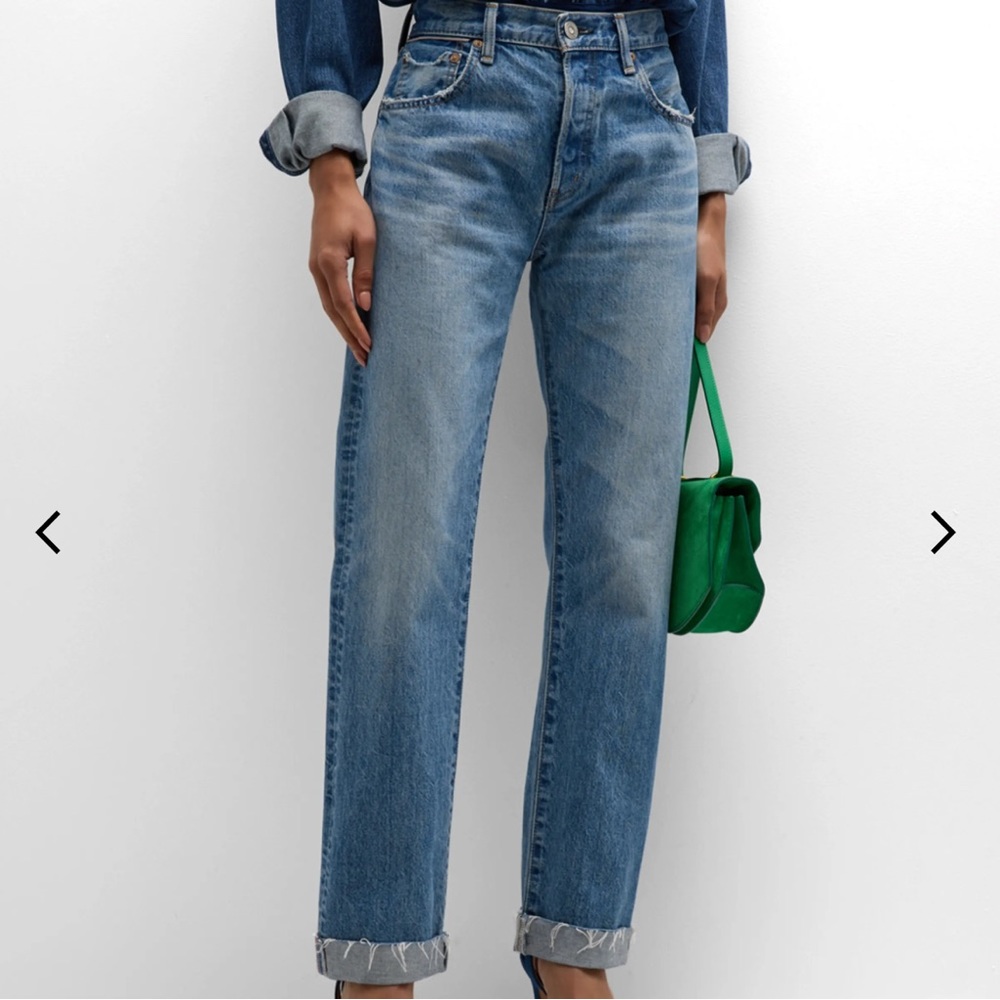 👖Moussy vintage distressed relaxed fit jean!